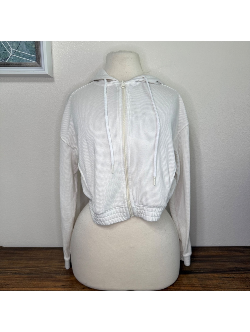 Hippie Rose XS White Cropped Zip-Up Hoodie